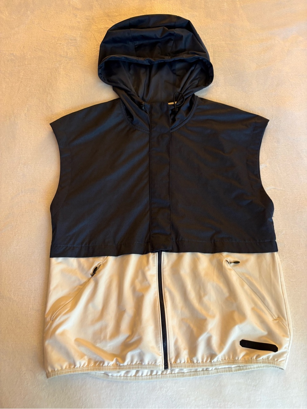 Under Armour Unstoppable Gore Windstopper Black/White Colorblock Hooded Vest